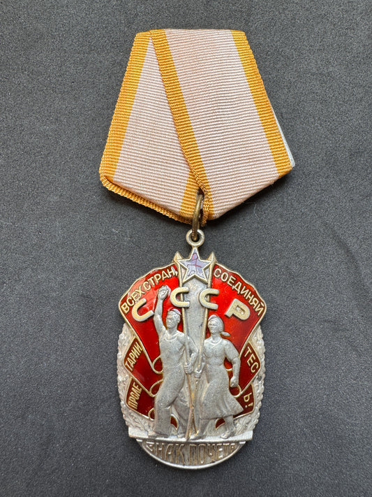 Photo 1 of Soviet Order of the Badge of Honor - After WW2 - collectible militaria item