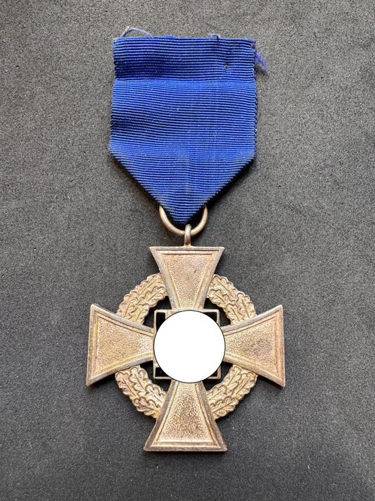Photo 1 of WW2 German (Third Reich) 25-Year Faithful Service Medal - collectible militaria item