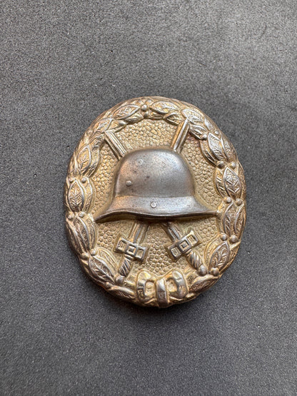 Photo 1 of WWI German Silver Wound Badge (Verwundetenabzeichen in Silber) - collectible militaria item