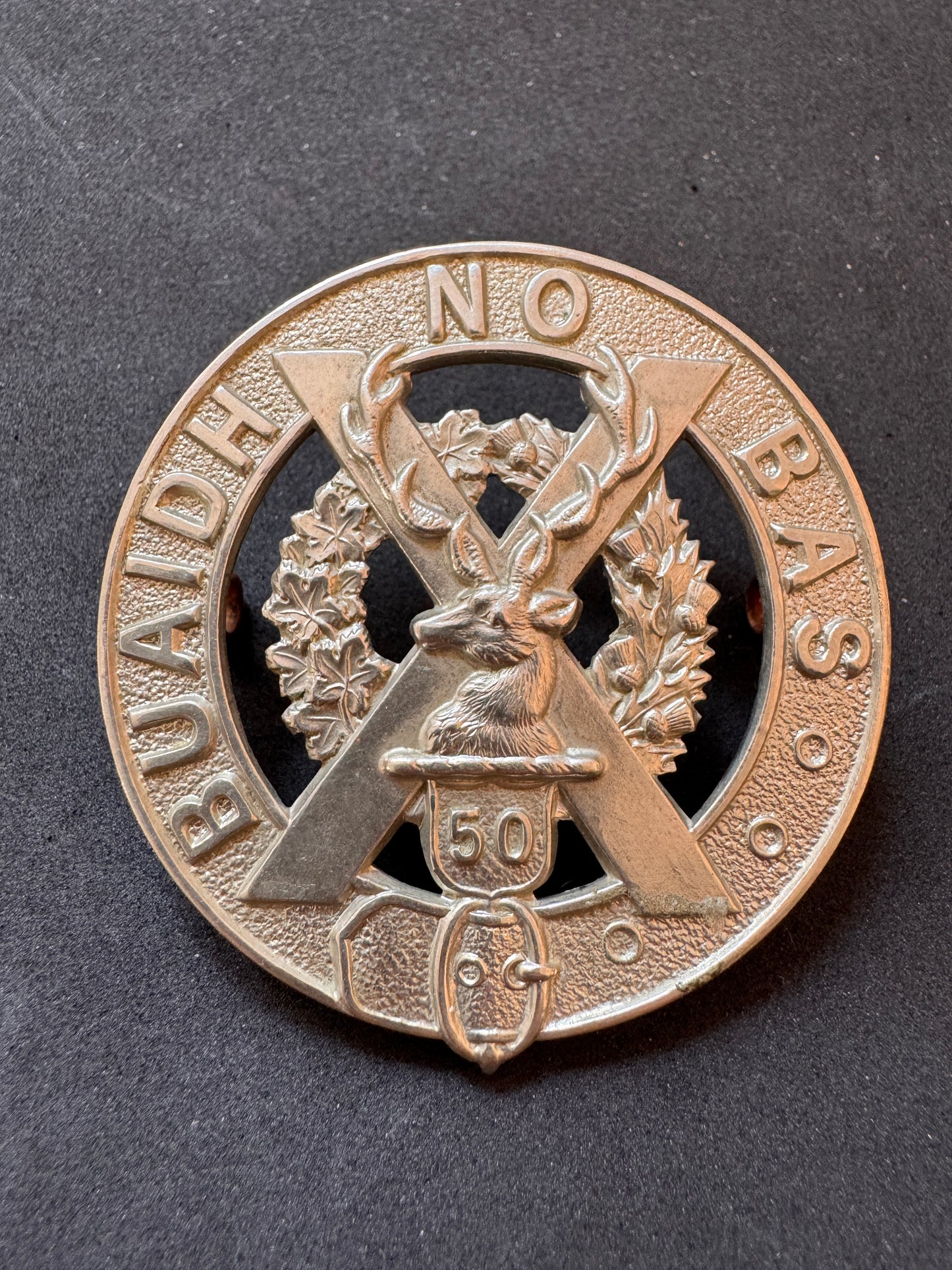 Photo 1 of WW1 Canadian Militia 50th Gordon Highlanders Of Canada Cap Badge - collectible militaria item