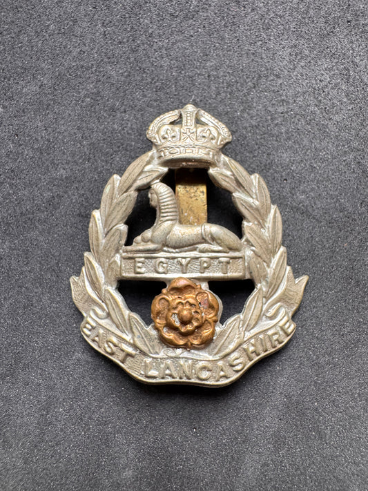 WW1 British Army East Lancashire Regiment Cap Badge