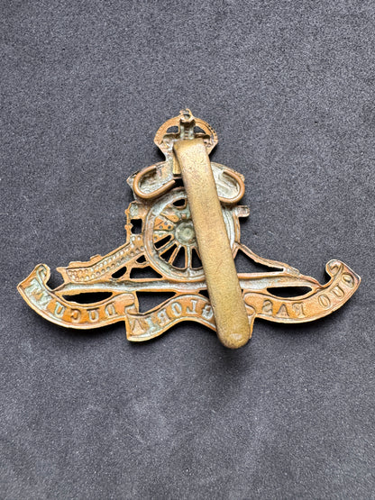 Photo 2 of WW1 British Army Royal Artillery (RA) Cap Badge - collectible militaria item