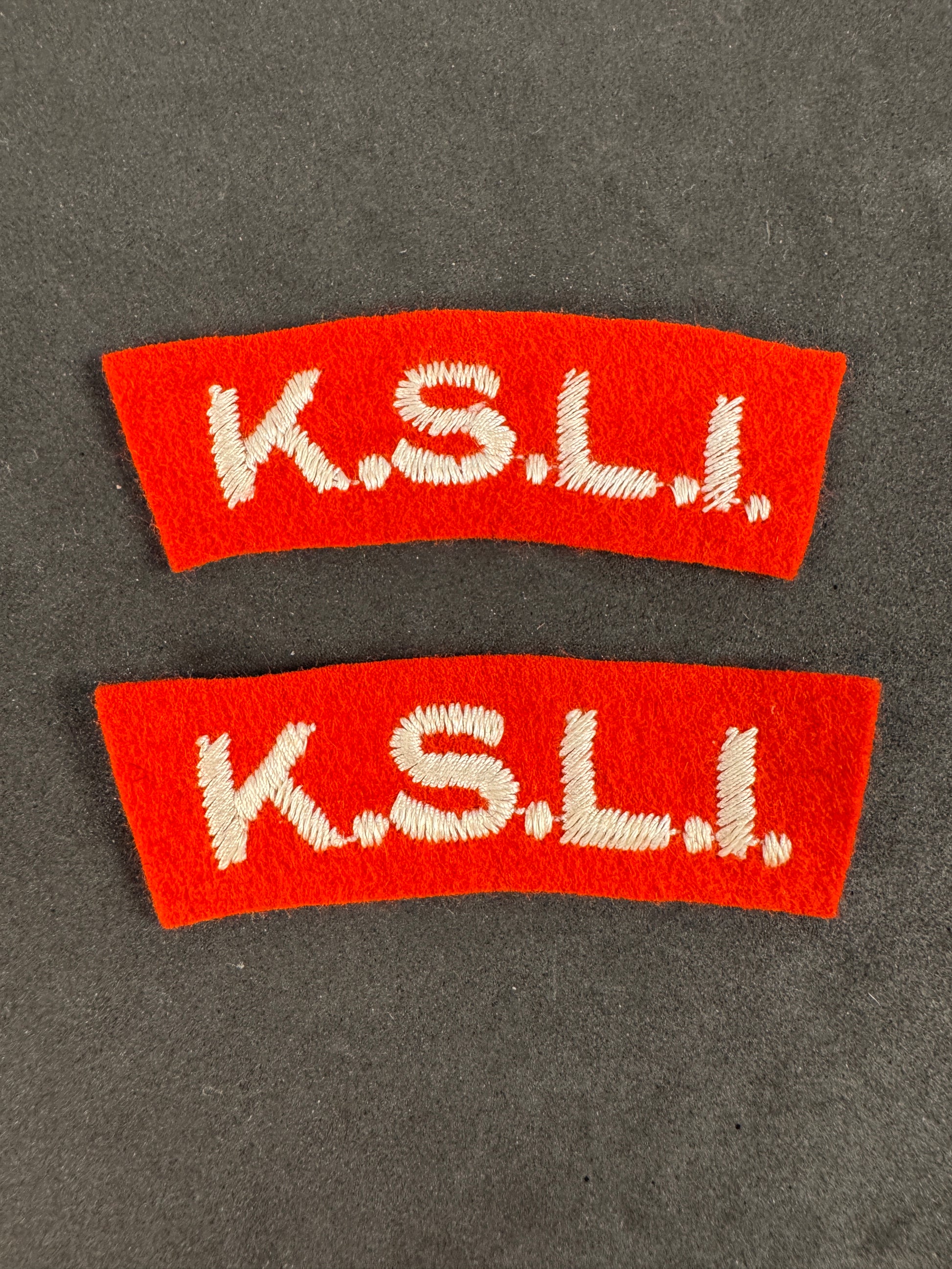 Photo 1 of WW2 British King's Shropshire Light Infantry (KSLI) Paste Back Shoulder Titles - collectible militaria item