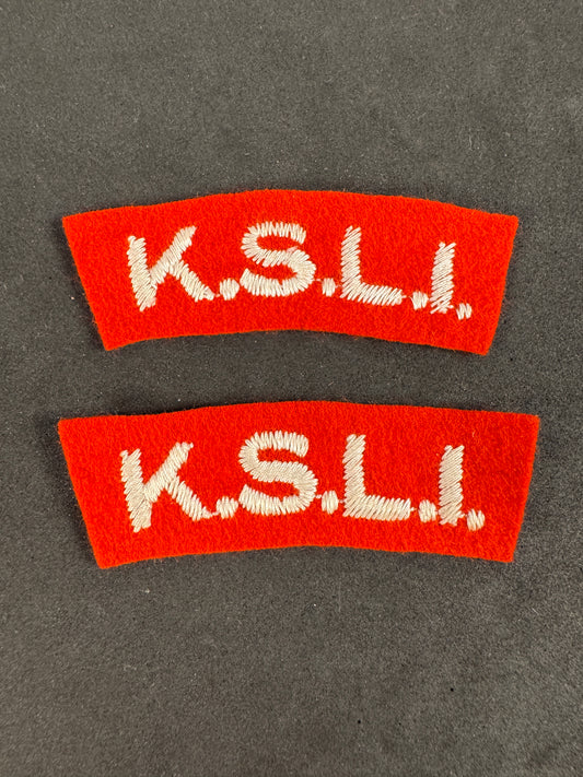 Photo 1 of WW2 British King's Shropshire Light Infantry (KSLI) Paste Back Shoulder Titles - collectible militaria item