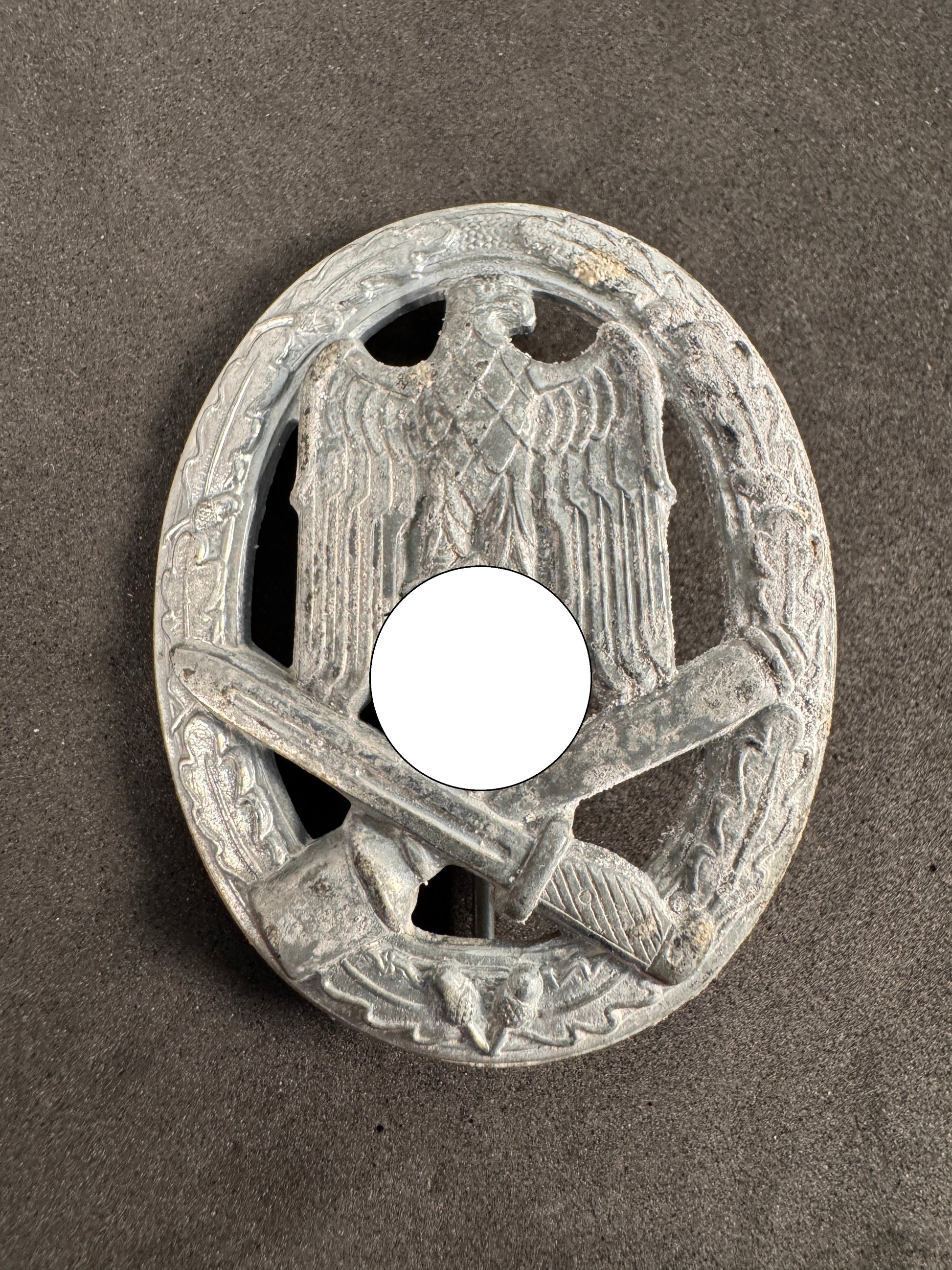 Photo 1 of WW2 German General Assault Badge - collectible militaria item