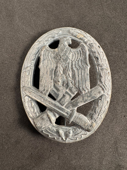 Photo 2 of WW2 German General Assault Badge - collectible militaria item