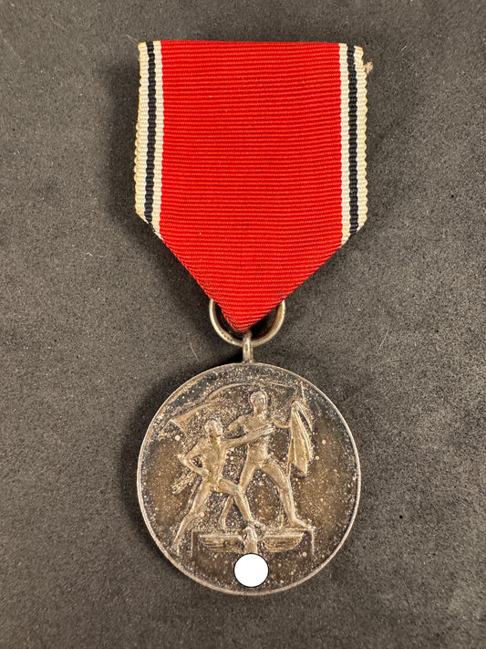 Photo 1 of Original WW2 German Anschluss Medal - Austria 1938 annexation - collectible militaria item