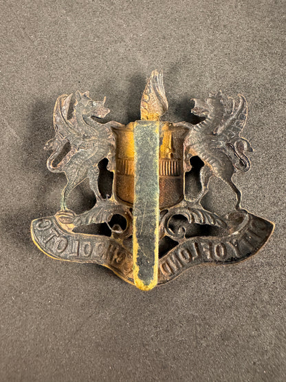 WW1 British City of London School Officer Training Corps Cap Badge