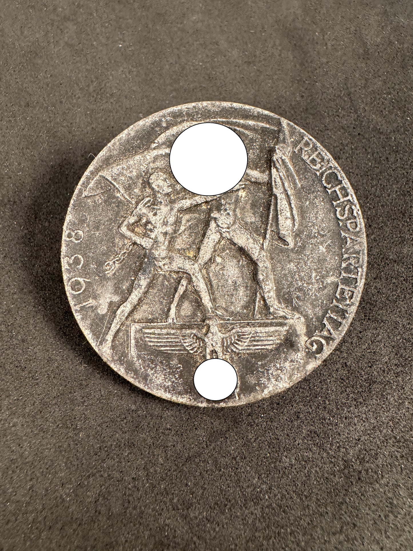 Photo 1 of Third Reich German 1938 Reichsparteitag (Nuremberg Rally) Day Badge - collectible militaria item