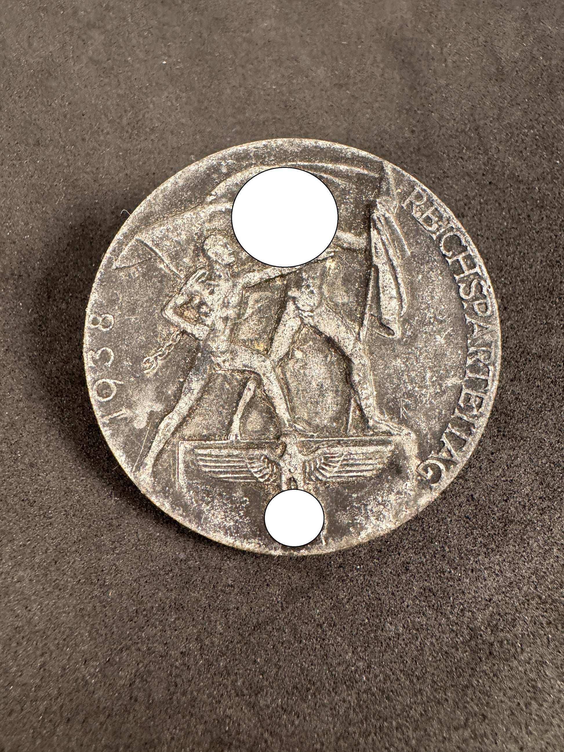 Photo 1 of Third Reich German 1938 Reichsparteitag (Nuremberg Rally) Day Badge - collectible militaria item