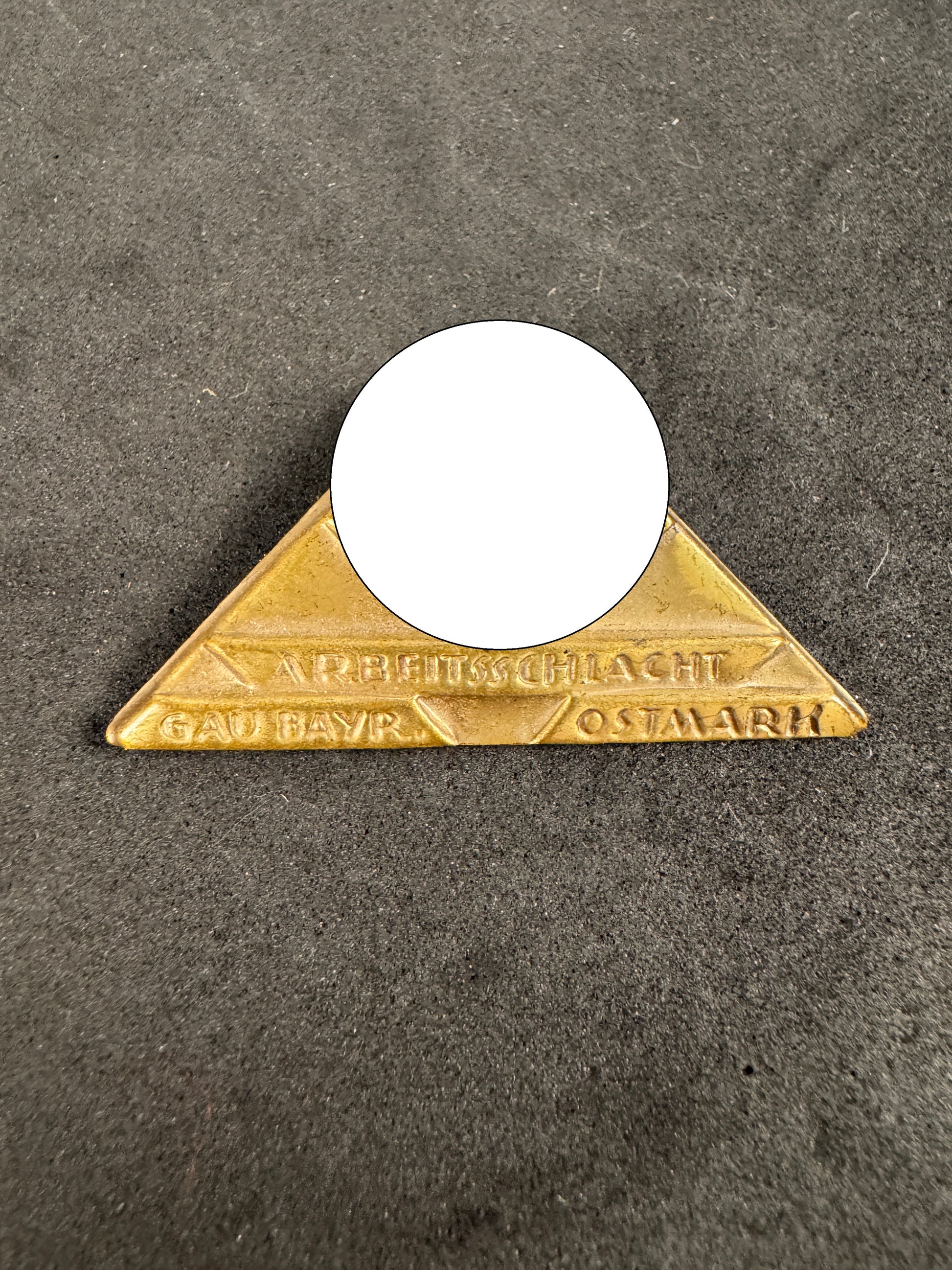 Photo 1 of Third Reich Arbeitsschlacht Tinnie Badge - Gau Bayr. Ostmark - collectible militaria item