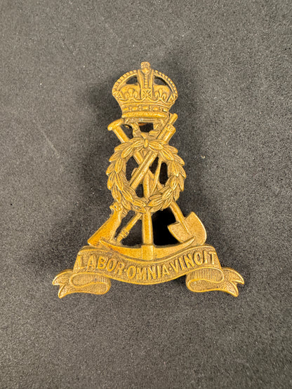 WW1 British Army Labour (Labor) Corps Cap Badge