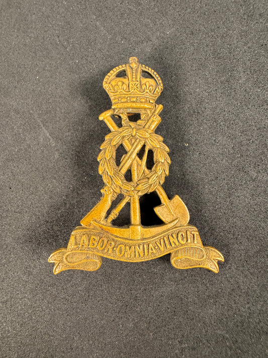 WW1 British Army Labour (Labor) Corps Cap Badge