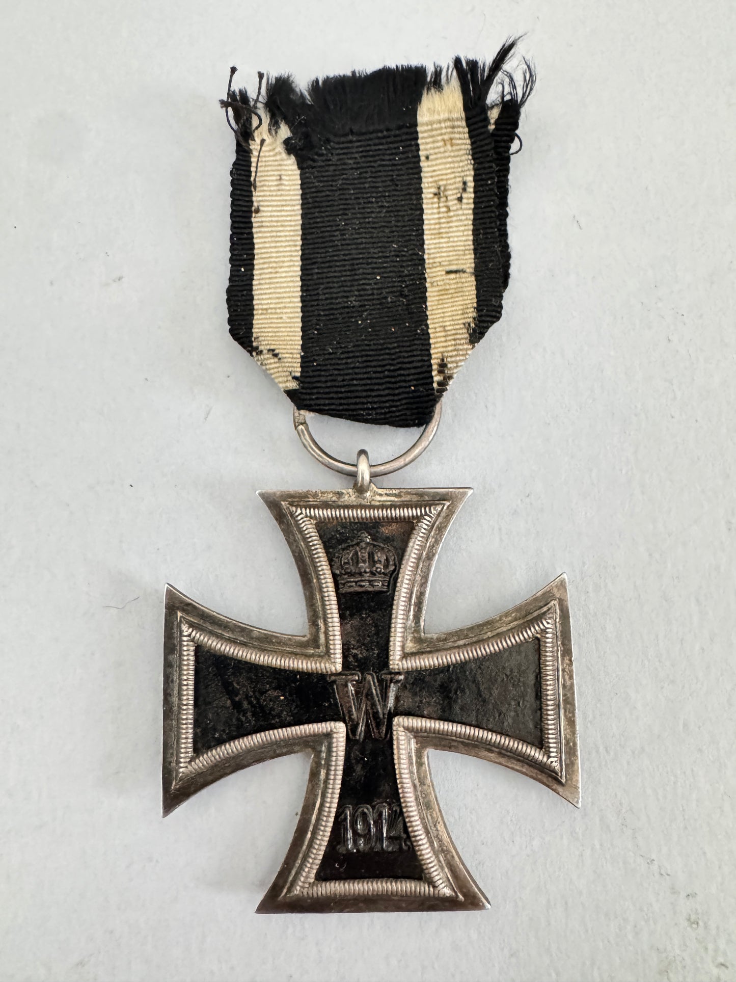 WW1 German Iron Cross 2nd Class Medal – Maker Marked H (Paul Hossauer)