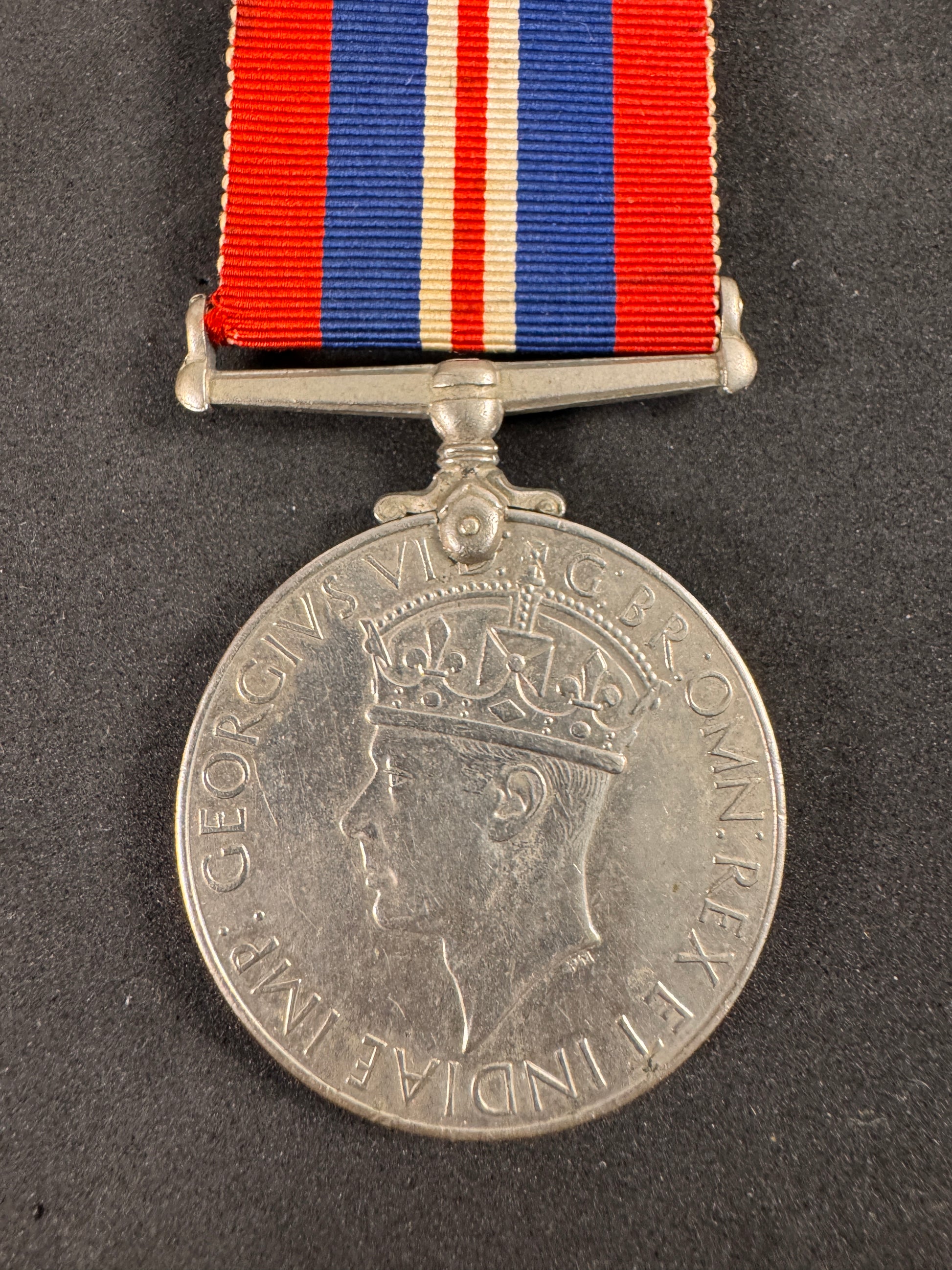 Photo 2 of WW2 British 1939-1945 War Medal - Original Campaign Service Award - collectible militaria item