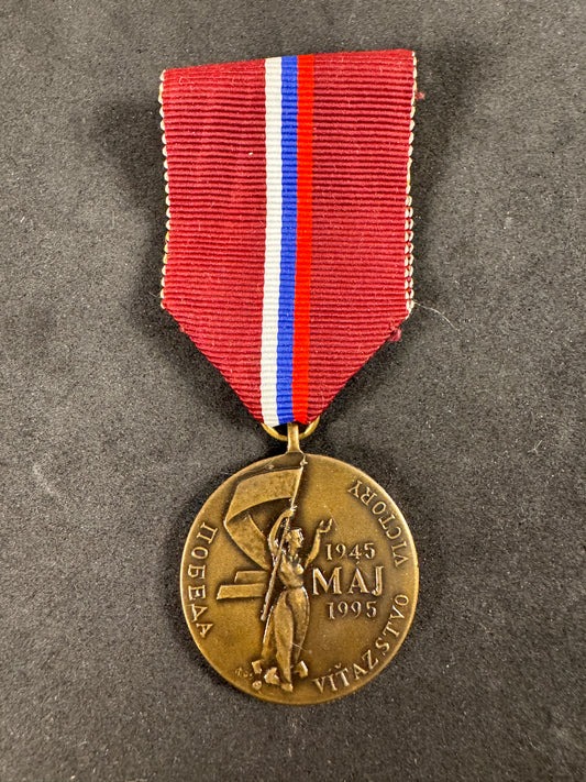 Photo 1 of Victory Medal - 1945-1995 50th Anniversary of WW2 Victory (Slovakia/Russia) - collectible militaria item