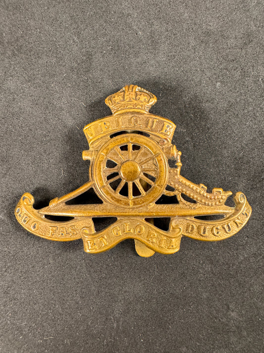WW1 British Army Royal Artillery Cap Badge