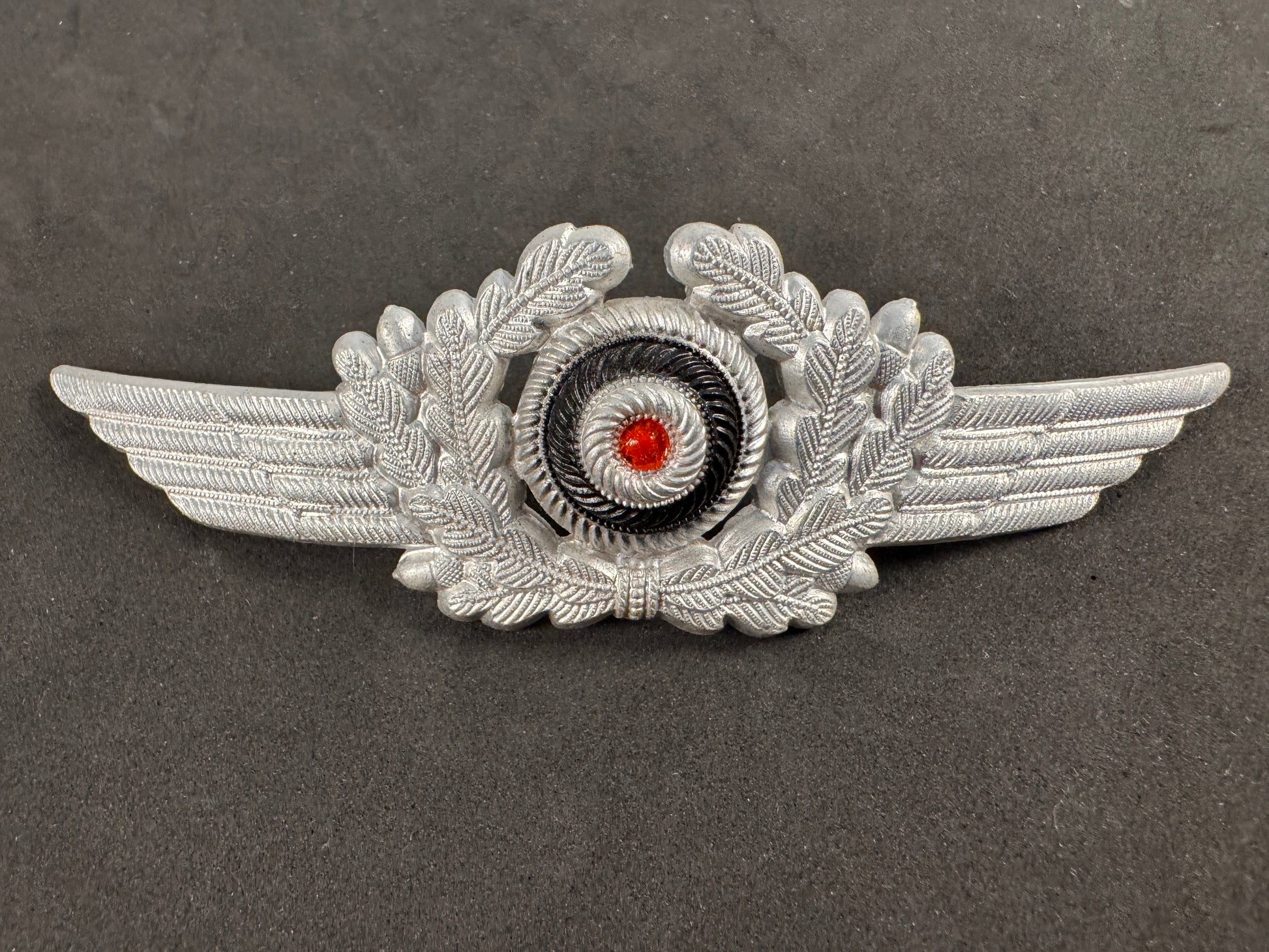 Photo 1 of WW2 German Luftwaffe EM/NCO Visor Cap Cockade Wreath - DRGM - collectible militaria item