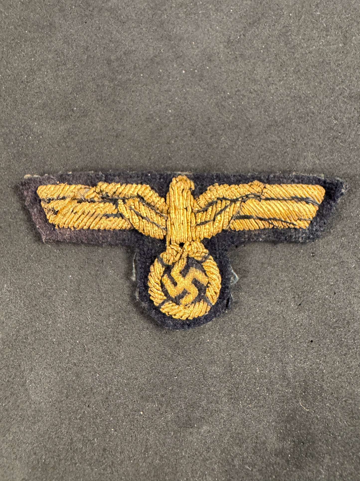 Photo 2 of WW2 German Kriegsmarine Officer's Bullion Cap Eagle - collectible militaria item