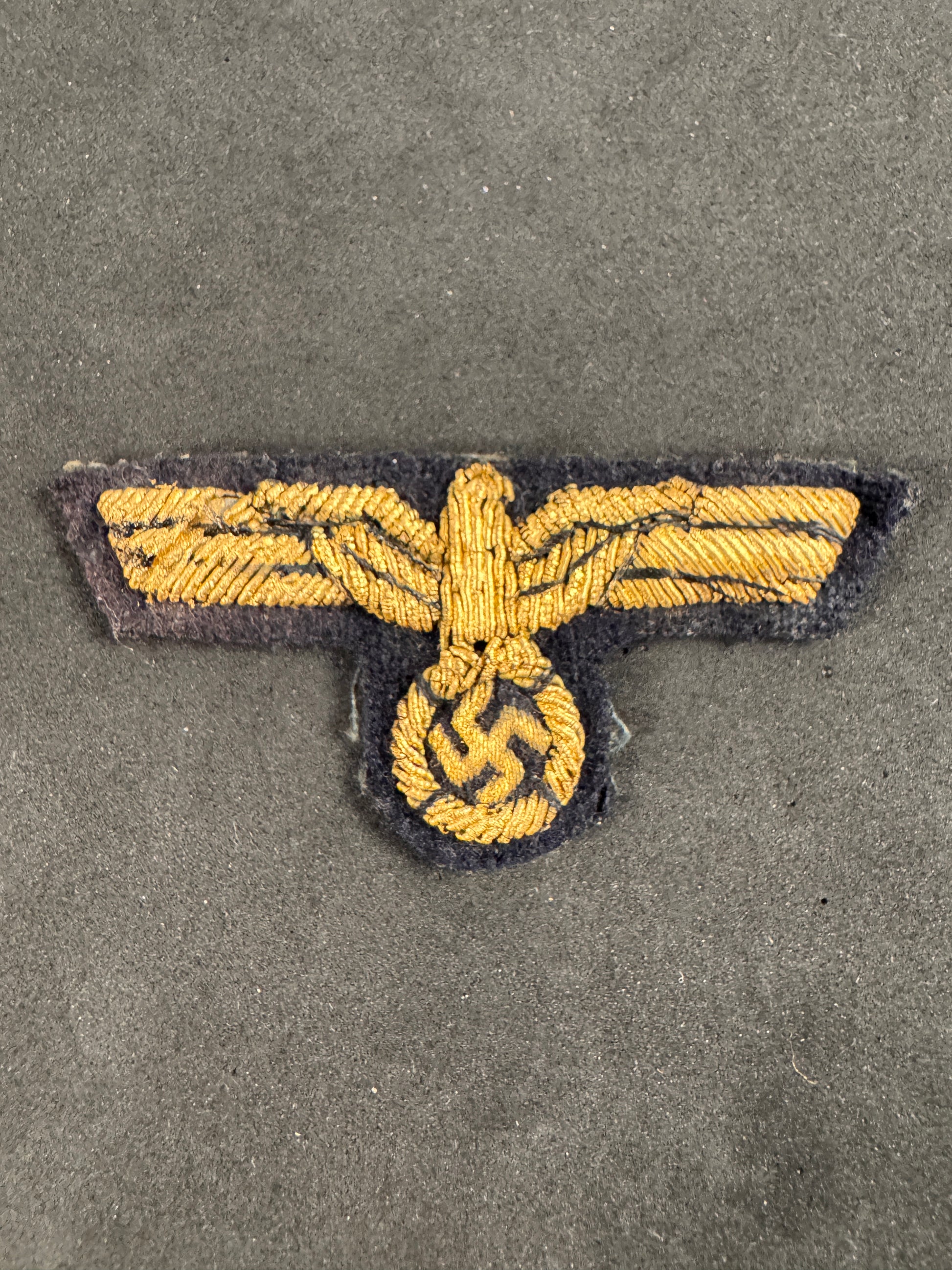 Photo 2 of WW2 German Kriegsmarine Officer's Bullion Cap Eagle - collectible militaria item