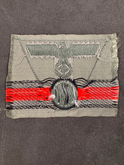 Photo 3 of WW2 German Army (Heer) M43 Trapezoid BeVo Cap Eagle - collectible militaria item