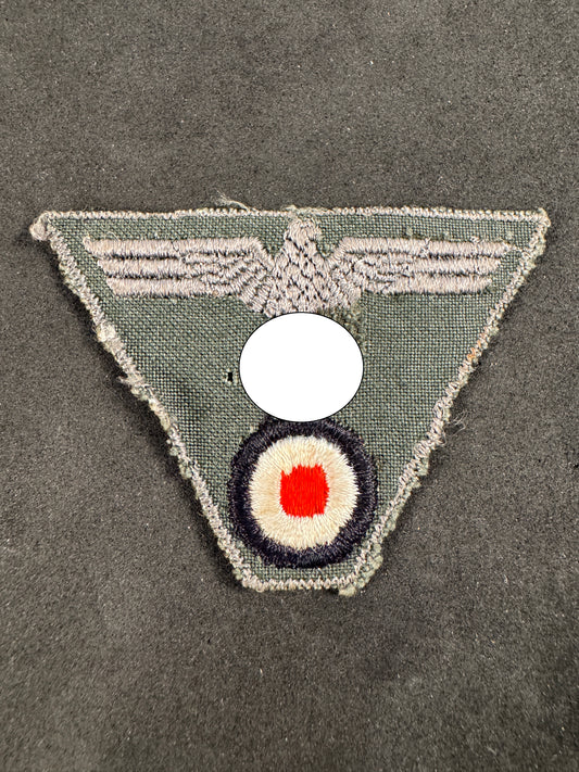Photo 1 of WW2 German Army (Heer) M43 Trapezoid Cap Eagle - collectible militaria item