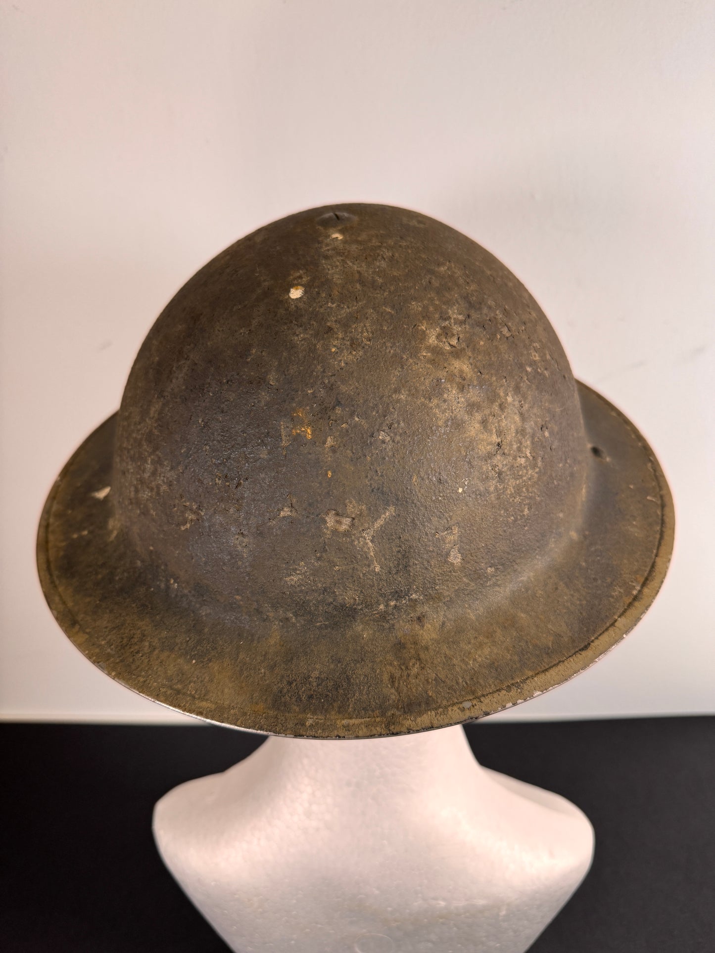 Photo 3 of Original WWII British MkII Steel Helmet - Textured Finish, Complete with Chinstrap - collectible militaria it