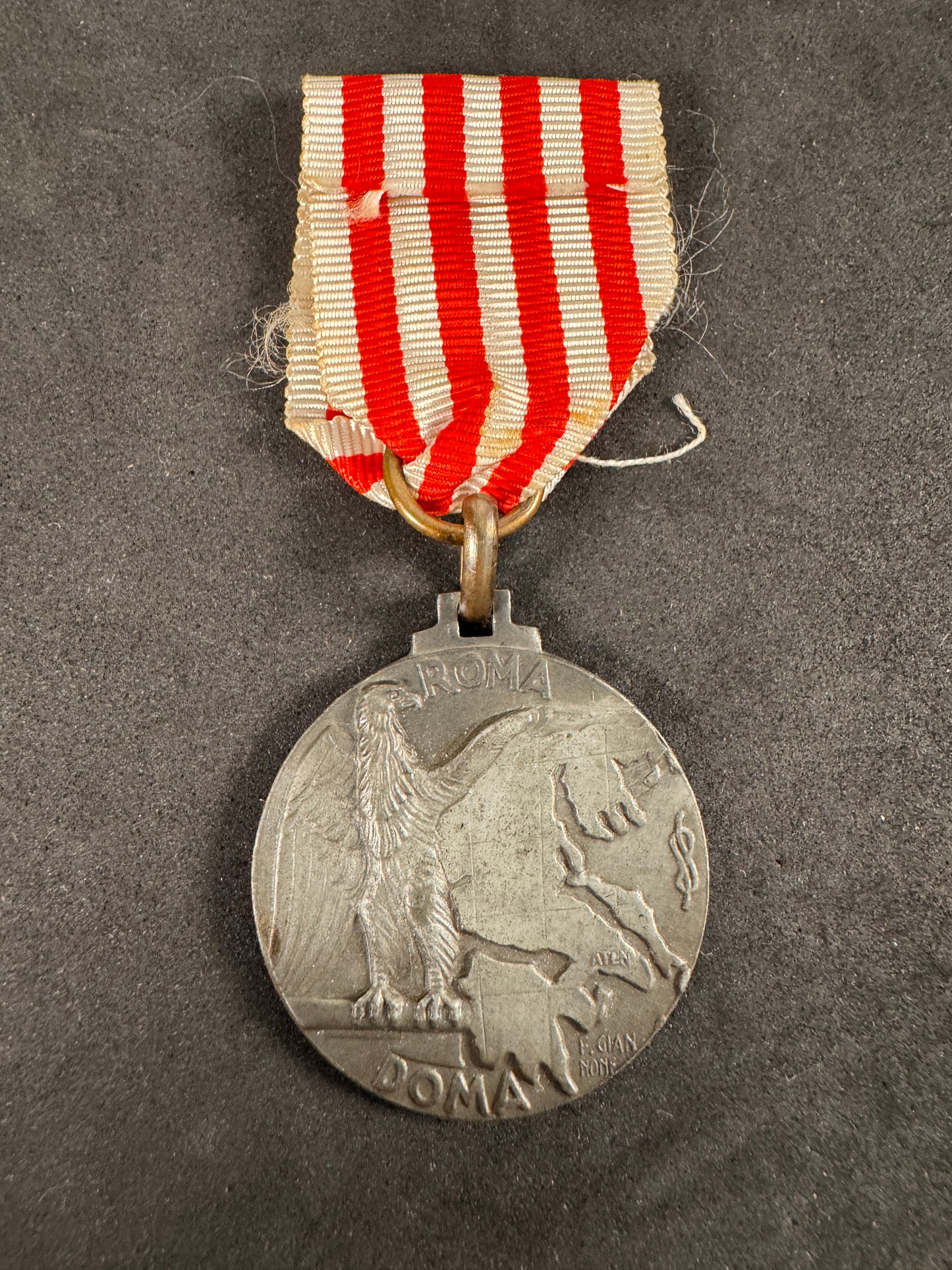 Photo 1 of WW2 Italian Occupation of Greece Medal - 1941 Campaign Commemorative Medal - collectible militaria item