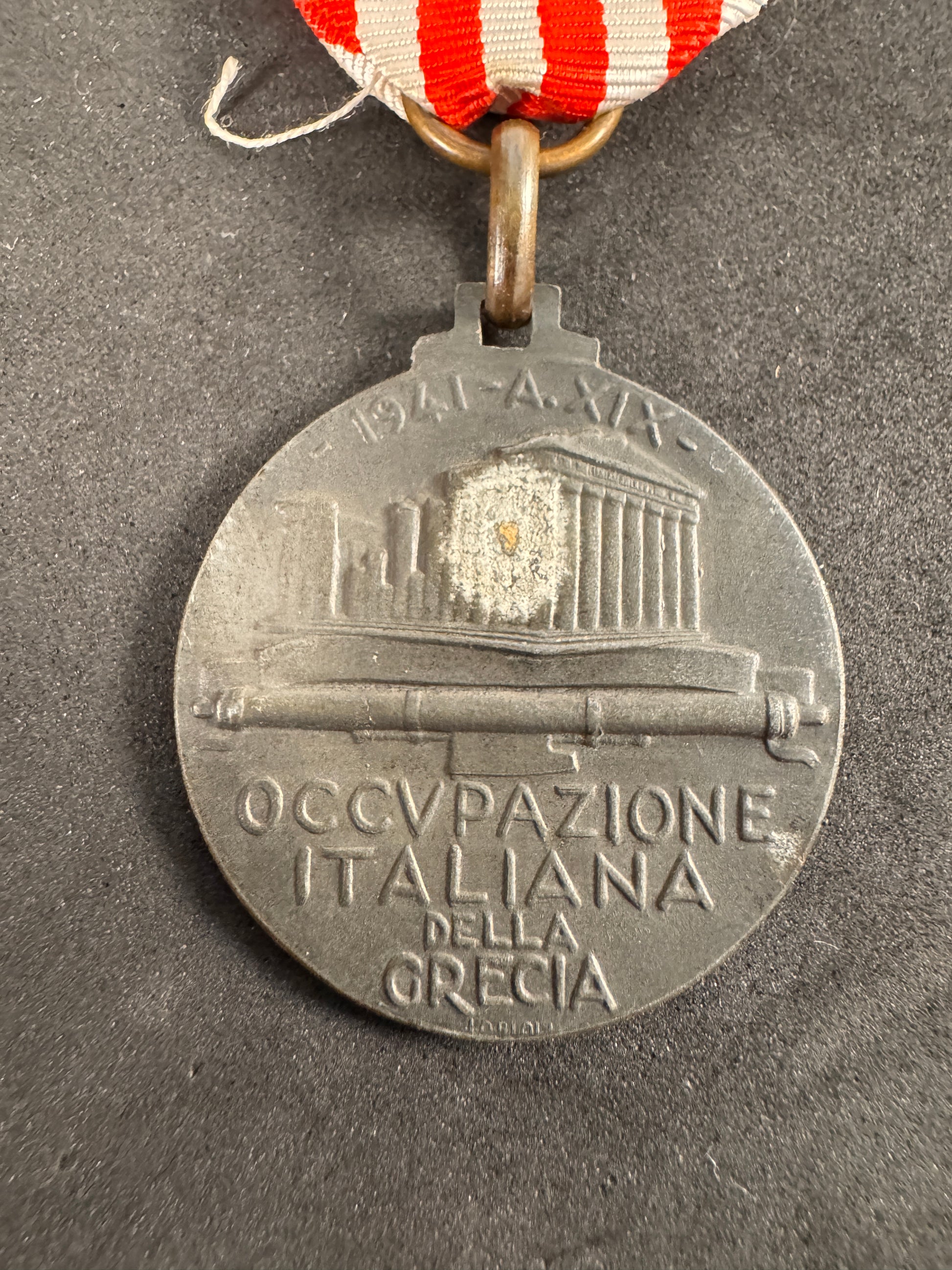 Photo 3 of WW2 Italian Occupation of Greece Medal - 1941 Campaign Commemorative Medal - collectible militaria item
